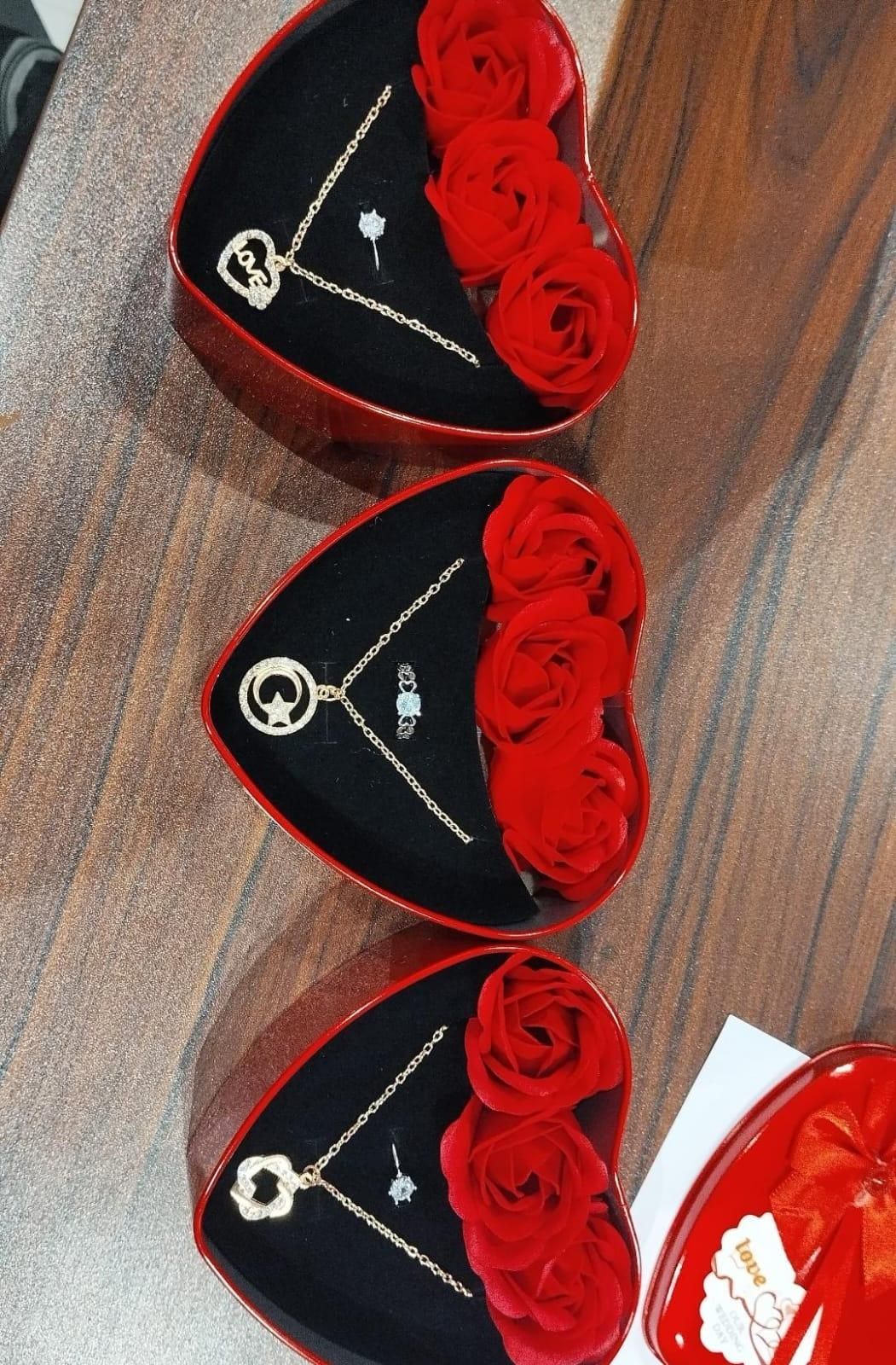 Red Heart Box with Artificial Roses & Surprise Jewelry – Your Ultimate Romantic Gift