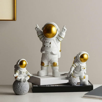 Astronaut Spaceman Statue Set of 3 (Gold) - Blast Off to Home Decor Bliss! Ismokraft